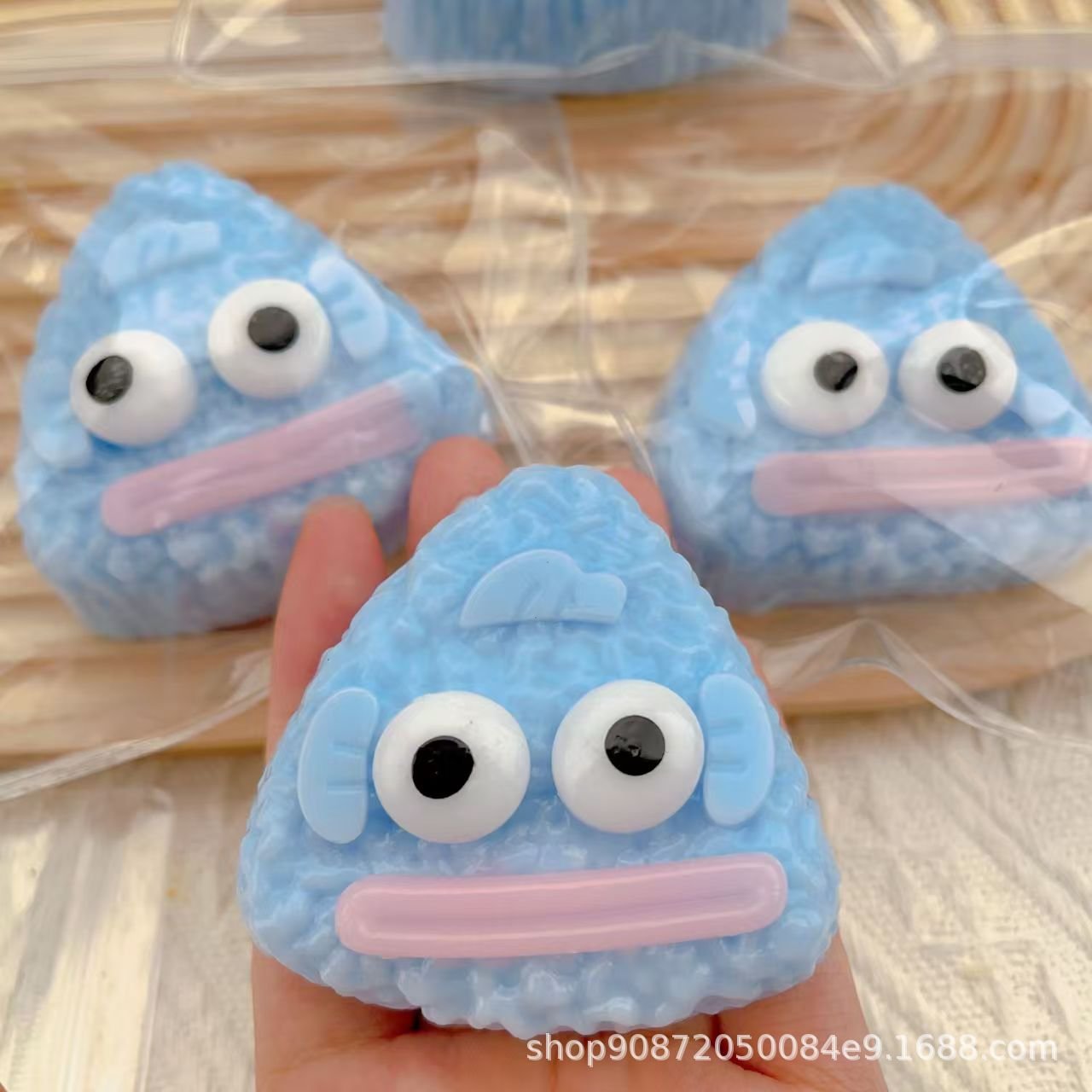 Ugly Fish Rice Ball Squishy – additional product view
